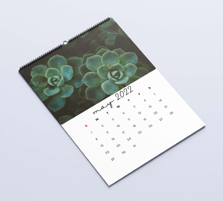 Impressão de calendário de mesa com laminação fosca 600-1000gsm Calendários de parede mensais