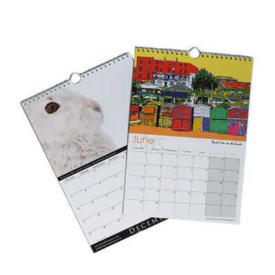 Impressão de calendário em papel artístico C2S de vários tamanhos 128 g/m² 157 g/m² 190 g/m² 210 g/m²